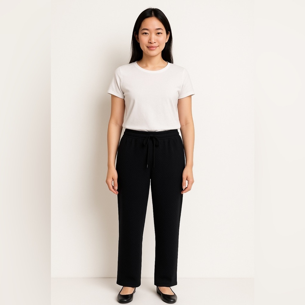 The Limited Black Pants with Relaxed Fit. Size XSP.